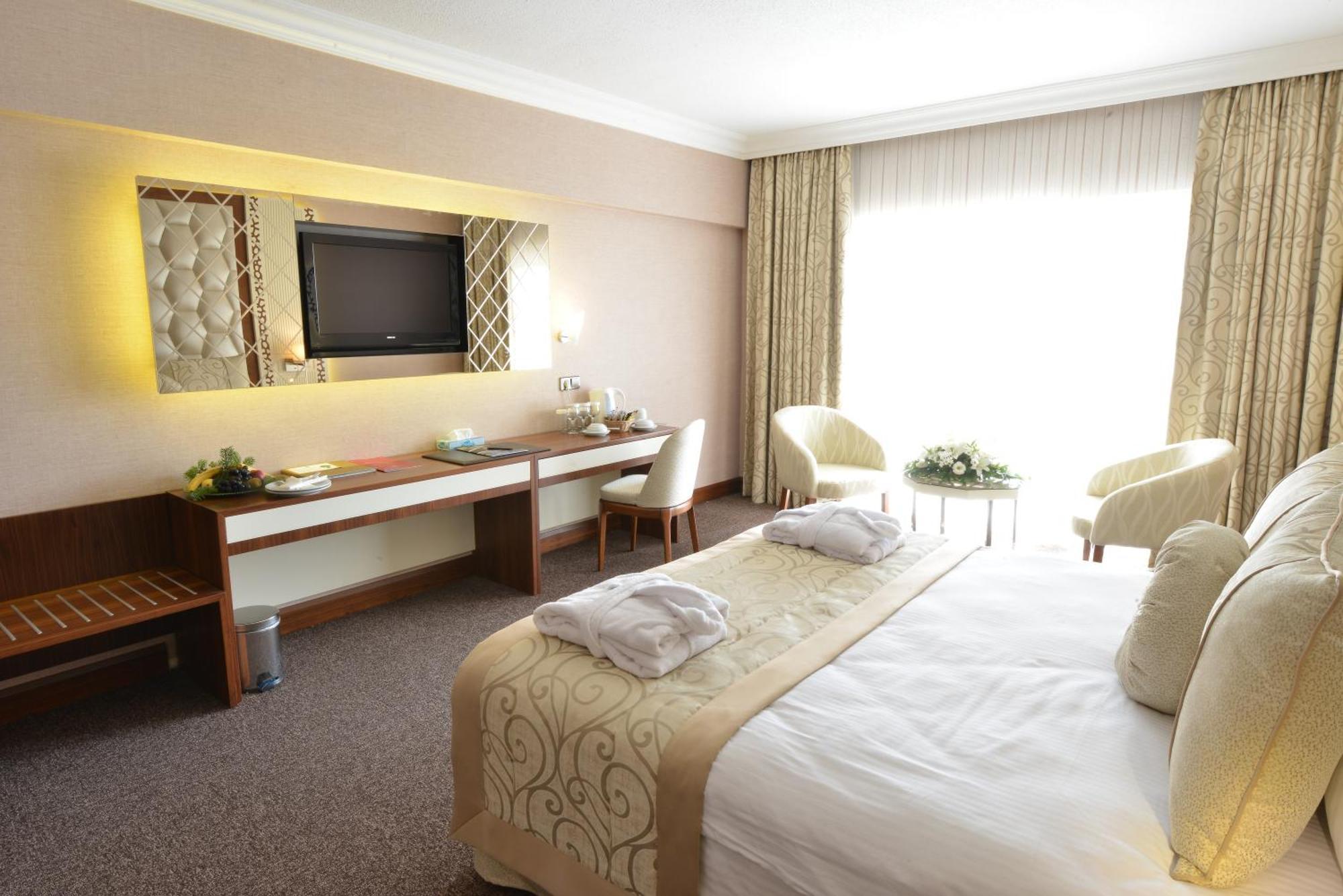 Anadolu Hotels Esenboga Thermal Quarto foto